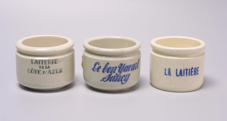 pots-yaourt-revol-saint-uze-danone-musee